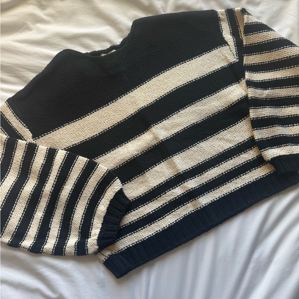 Billabong Black and Cream Striped Sweater